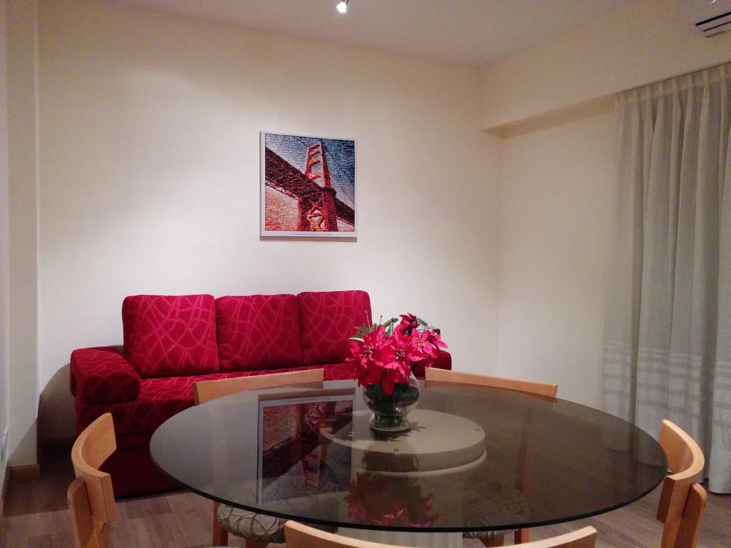 Apartamento Edificio Crucero บัวโนสไอเรส ภายนอก รูปภาพ