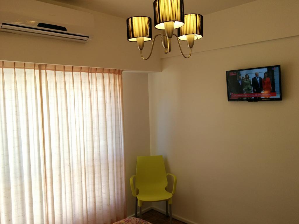 Apartamento Edificio Crucero บัวโนสไอเรส ภายนอก รูปภาพ