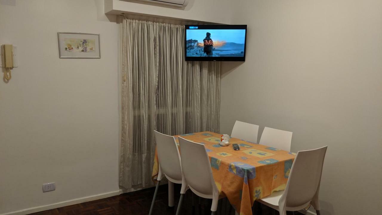 Apartamento Edificio Crucero บัวโนสไอเรส ภายนอก รูปภาพ